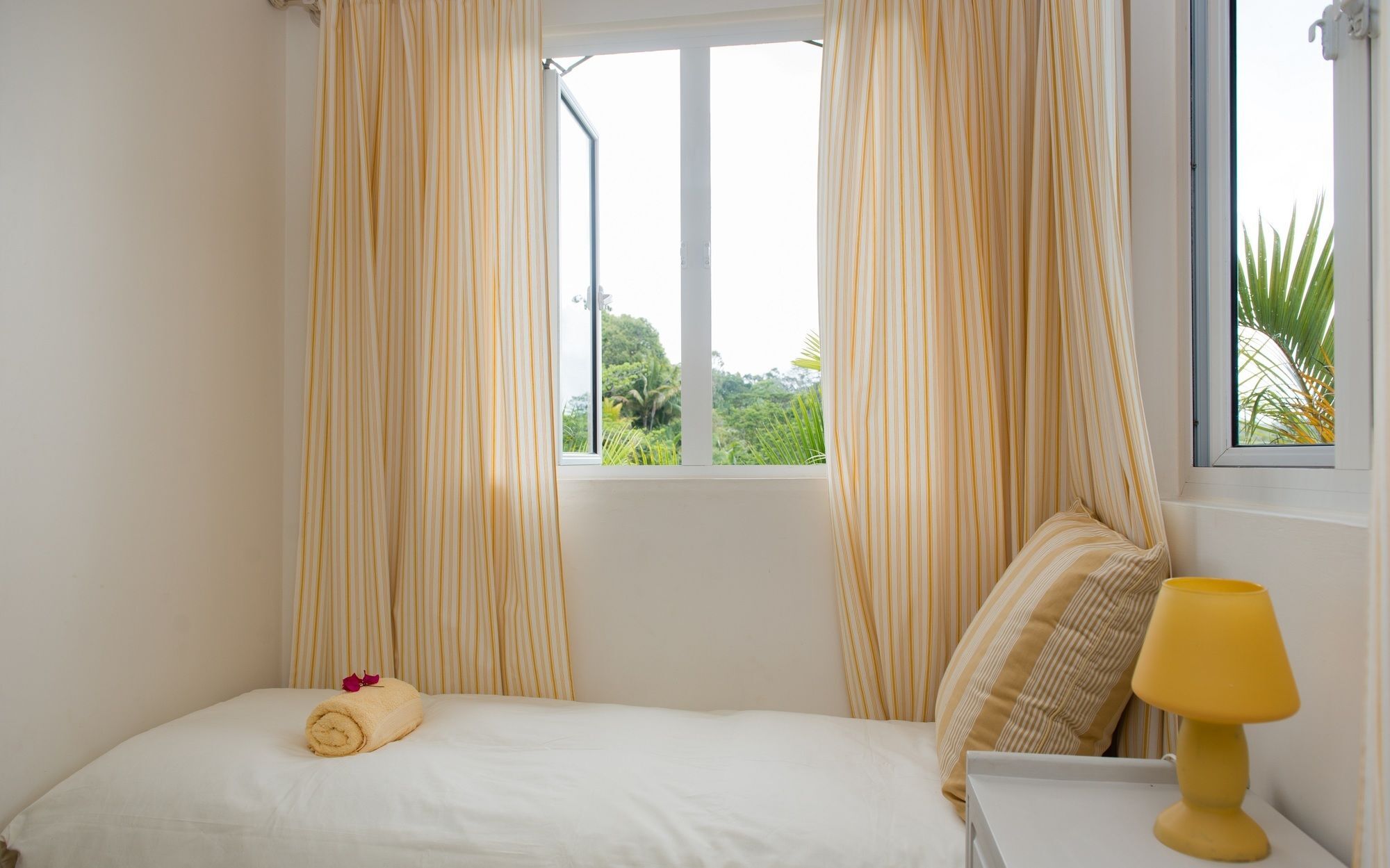 La Vieille Cheminee Hotel Чамарел Екстериор снимка